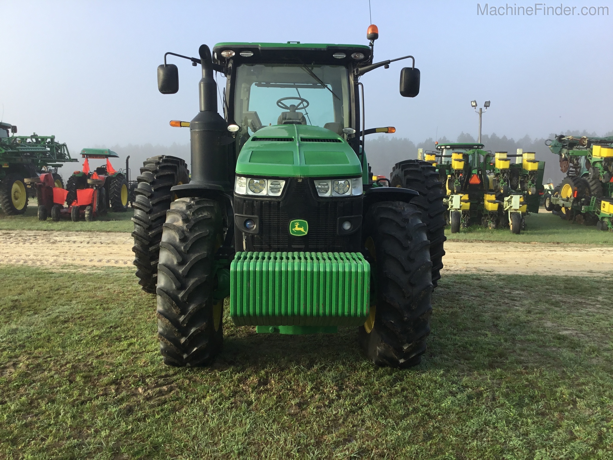 2015 John Deere 8245R Image 2