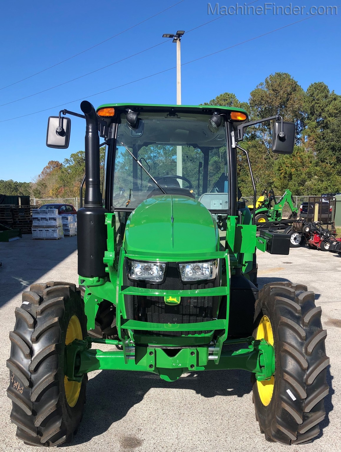 2020 John Deere 5100M Image 2