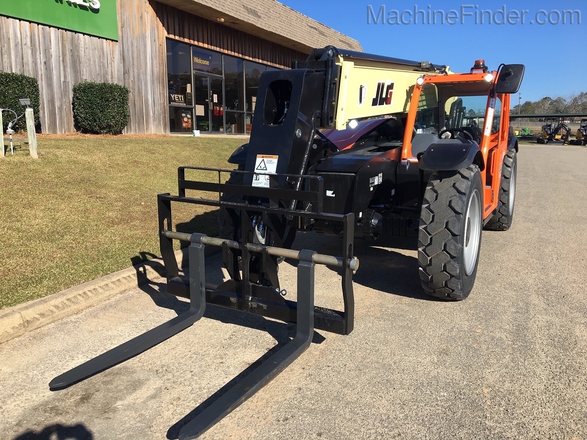 2020 JLG 943 Image 6