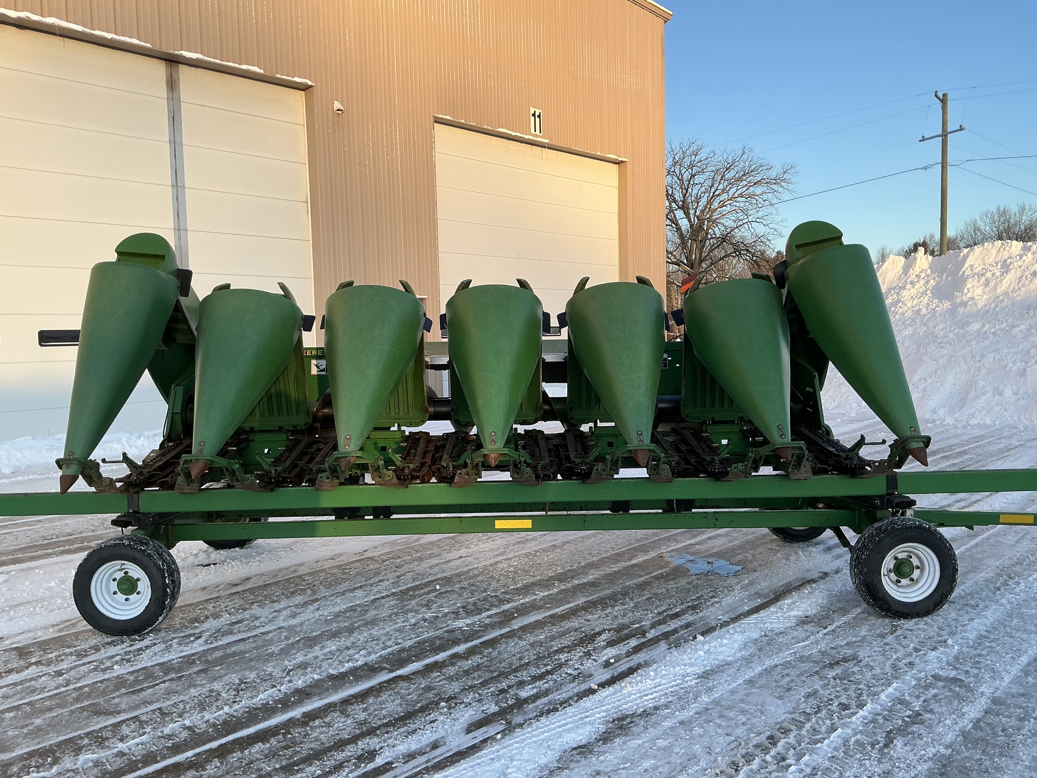 2002 John Deere 693 Image 3