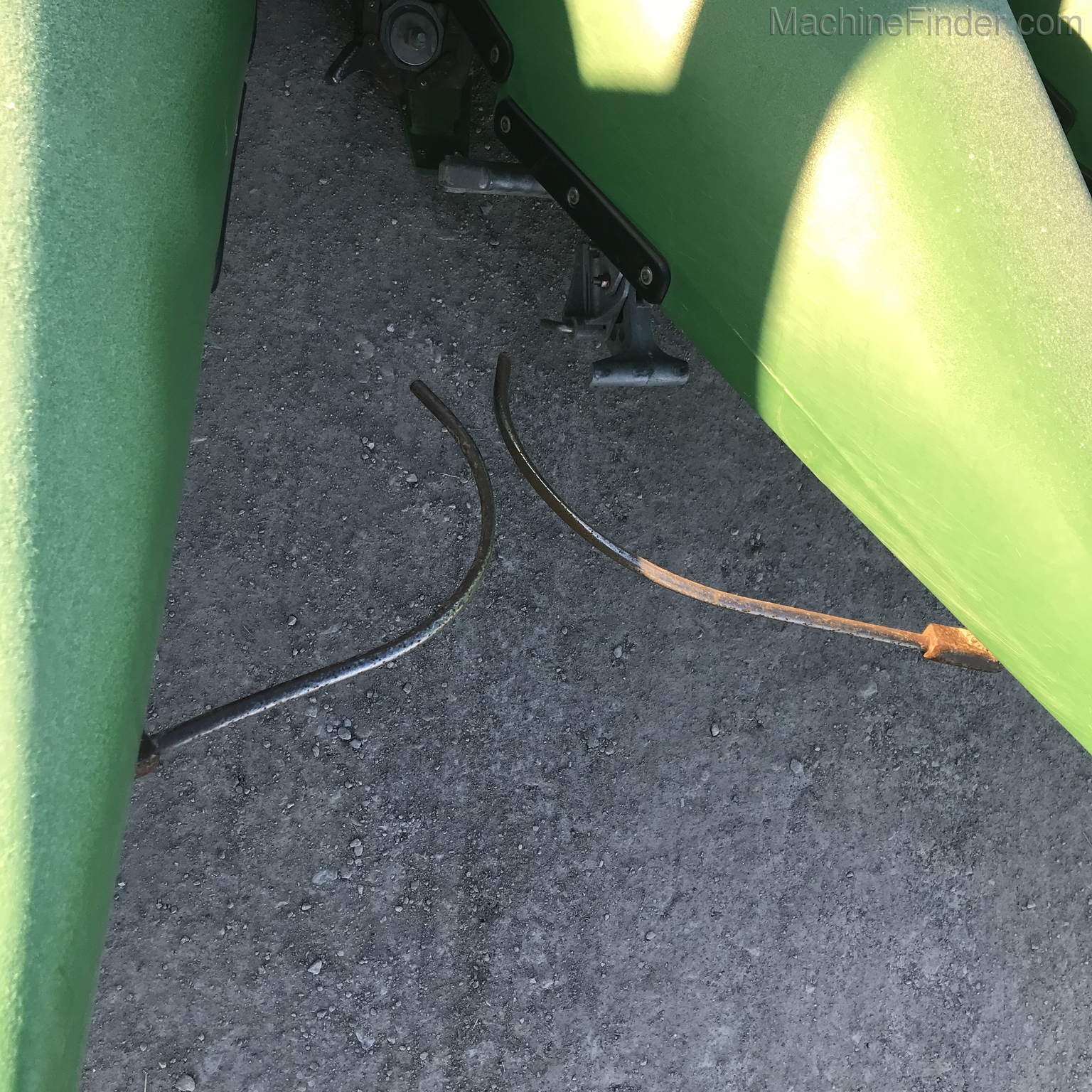 2011 John Deere 612C Image 11