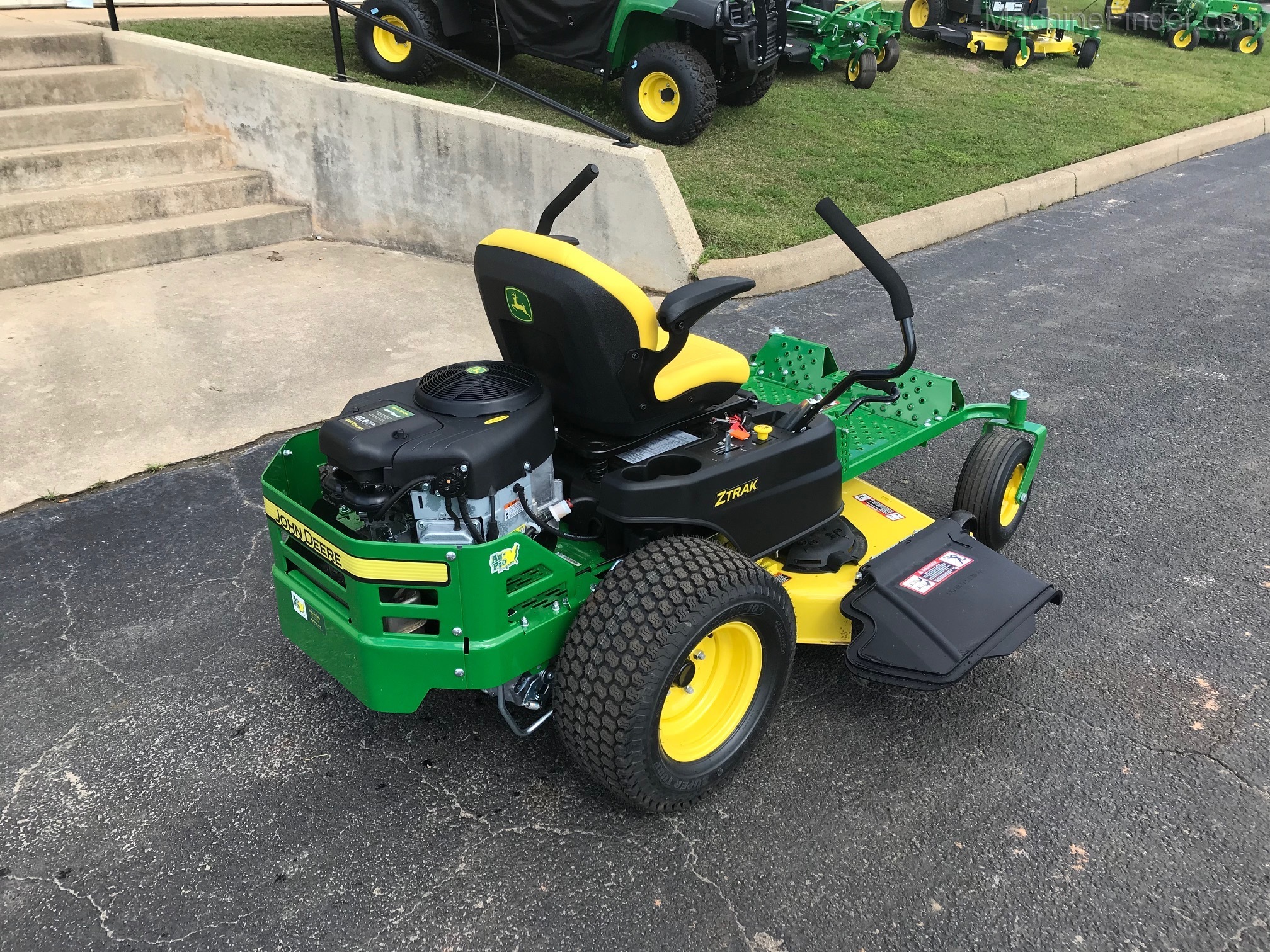 2020 John Deere Z355E Image 5