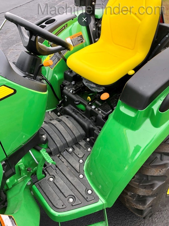 2020 John Deere 3025D Image 5