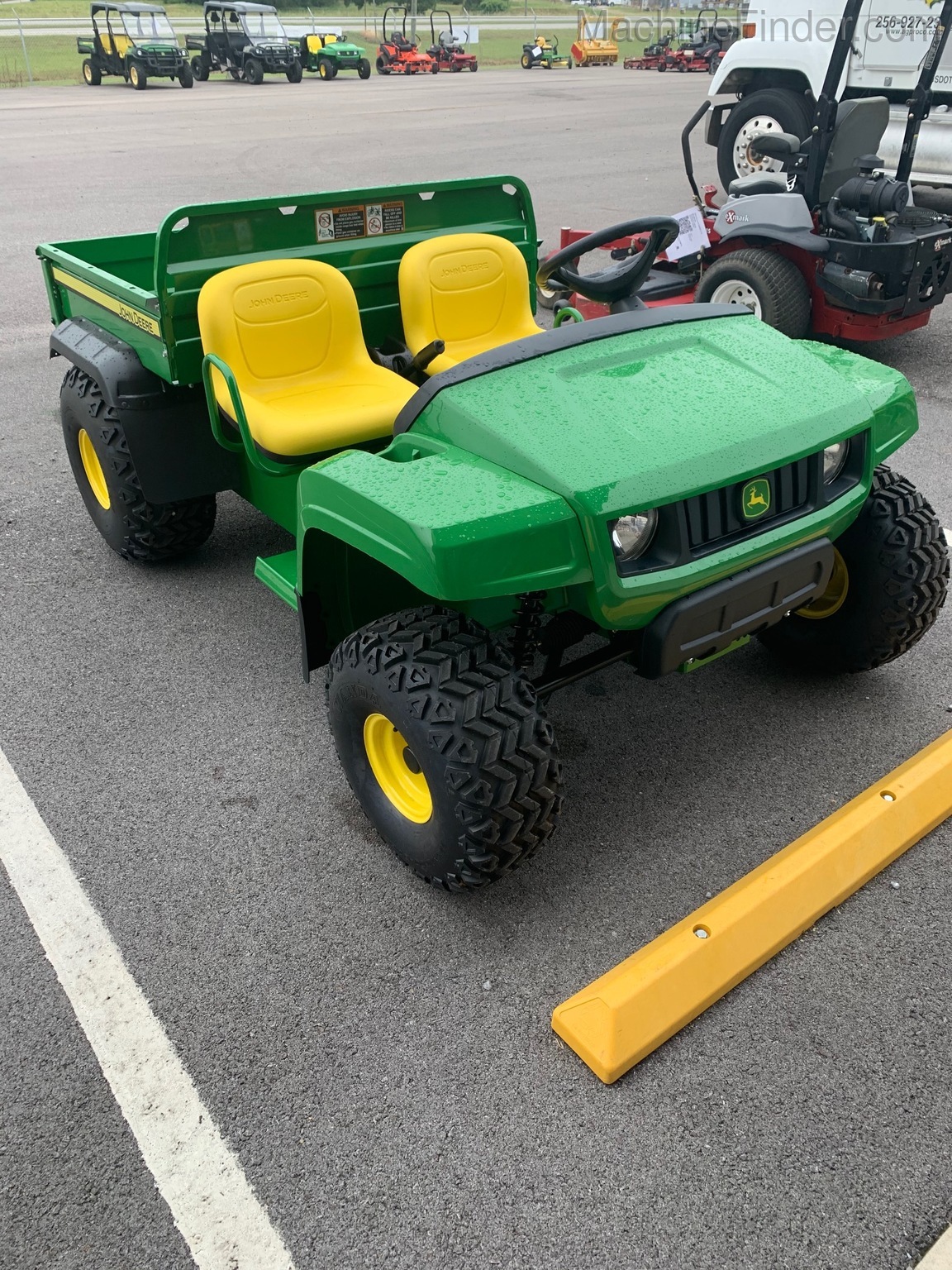 2020 John Deere TS 4X2 Image 3