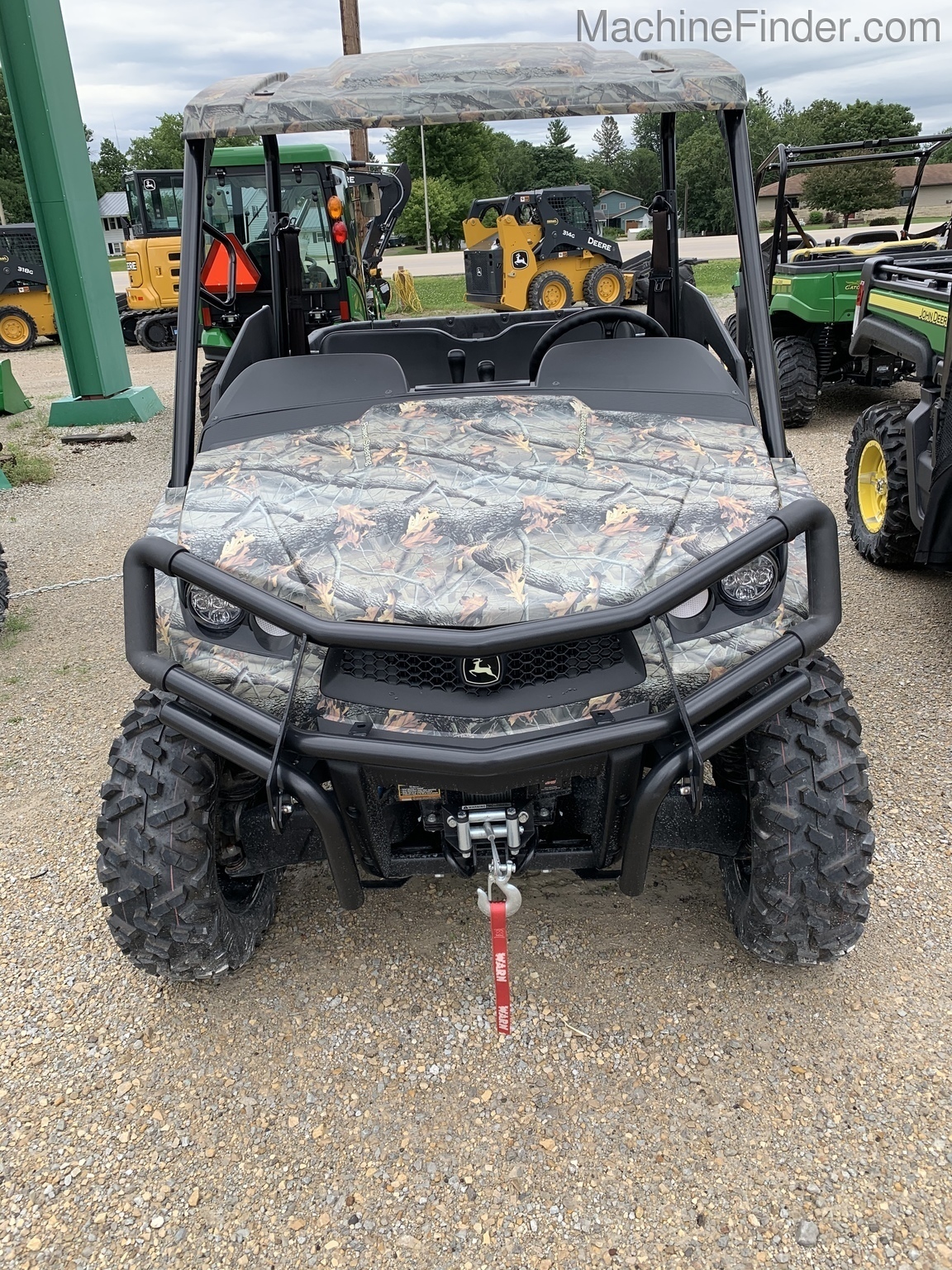 2019 John Deere 590M Image 3