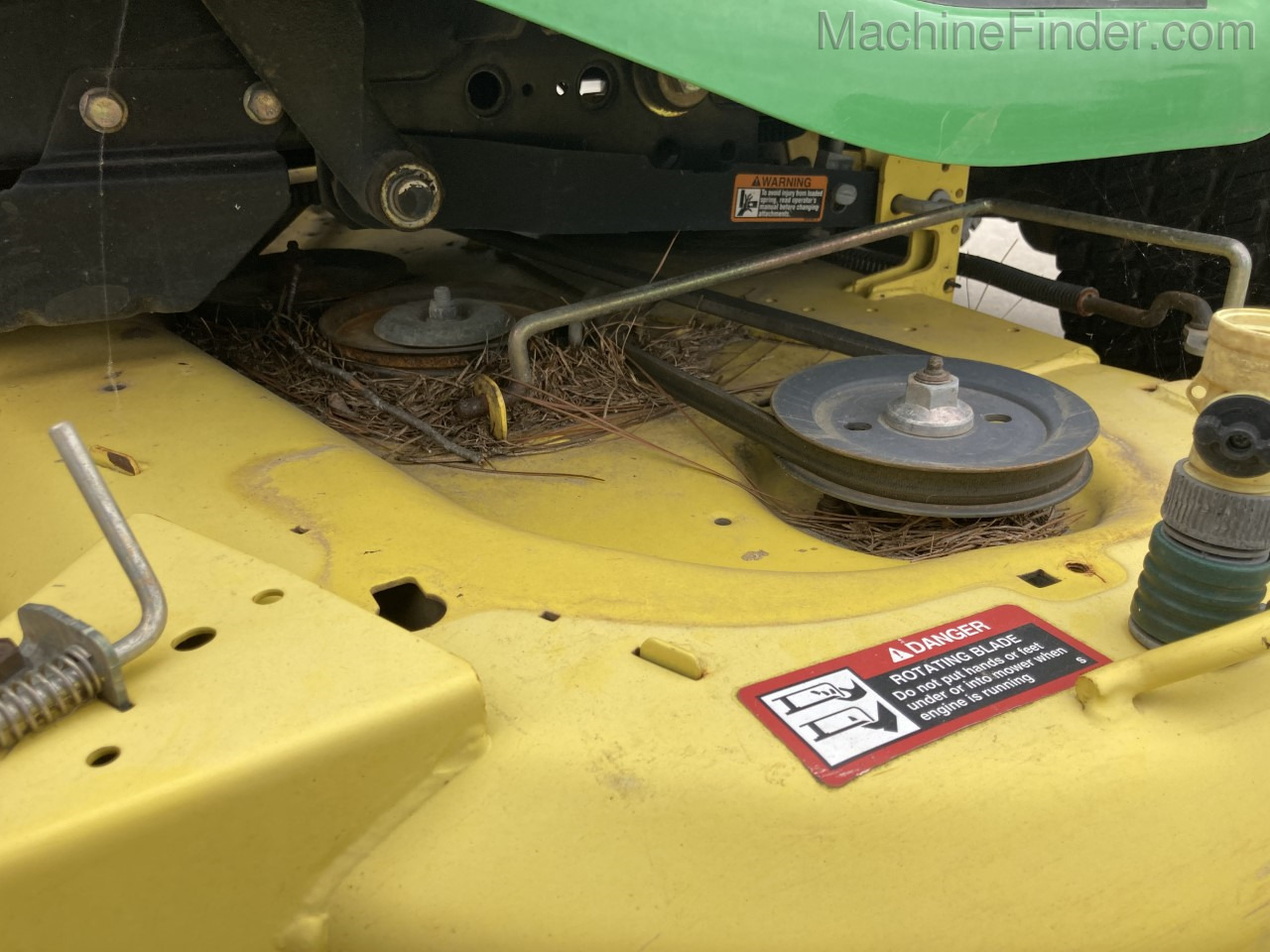 2013 John Deere X320 Image 7