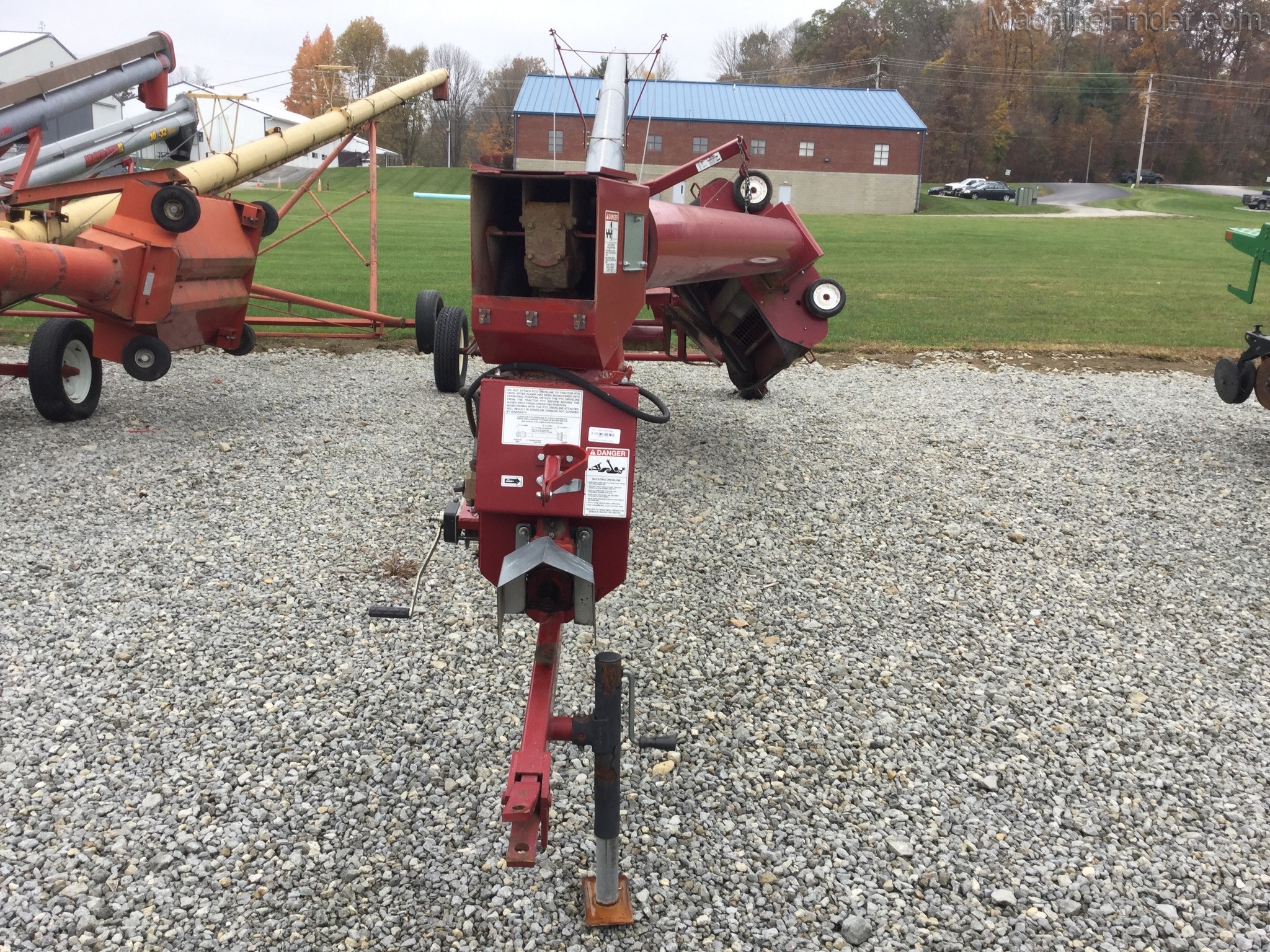 Hutchinson Mayrath 10”X52’ Image 2