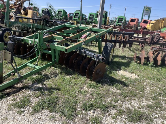 John Deere 627 Image 2