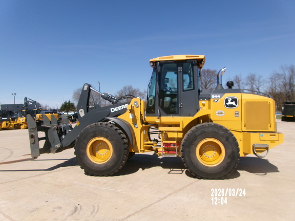2023 John Deere 544P