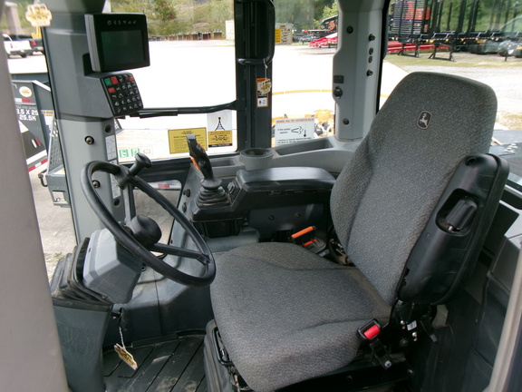 2023 John Deere 544P