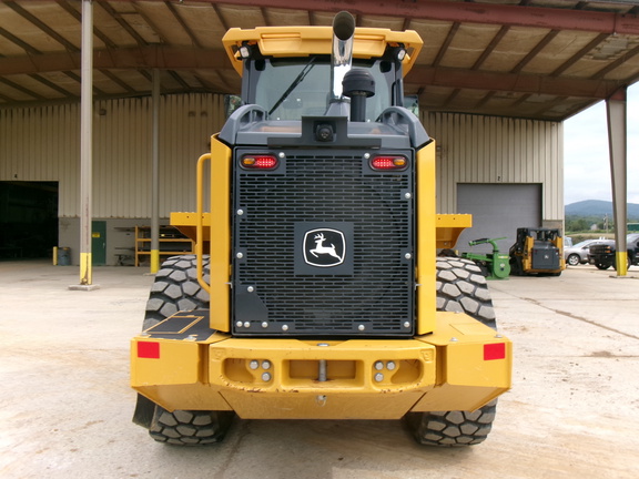 2023 John Deere 544P
