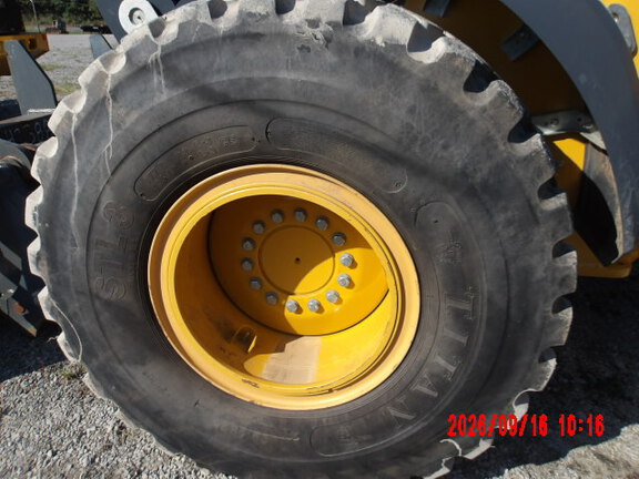 2023 John Deere 544P