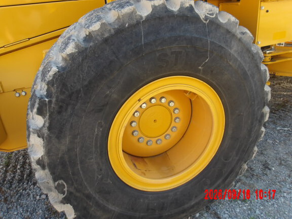 2023 John Deere 544P