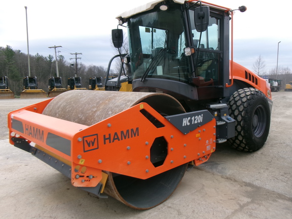 Photo of a 2023 Hamm HC120i