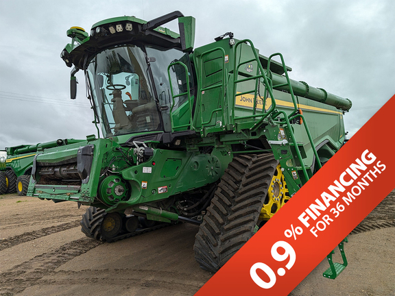 2022 John Deere X9 1100