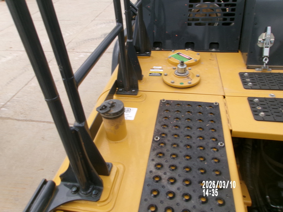 2024 John Deere 250 P-Tier
