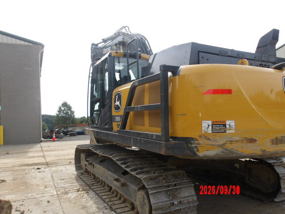 2024 John Deere 250P