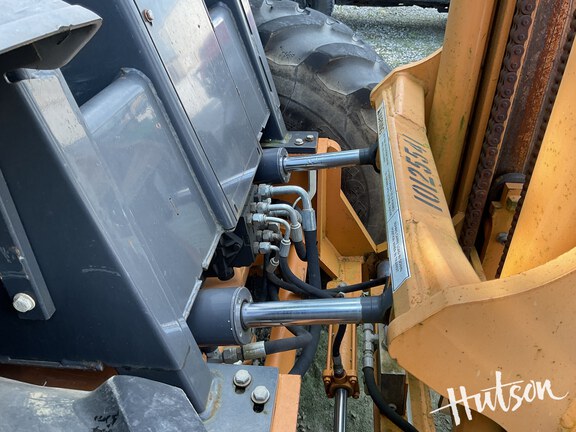 Photo of 2013 Case 586H