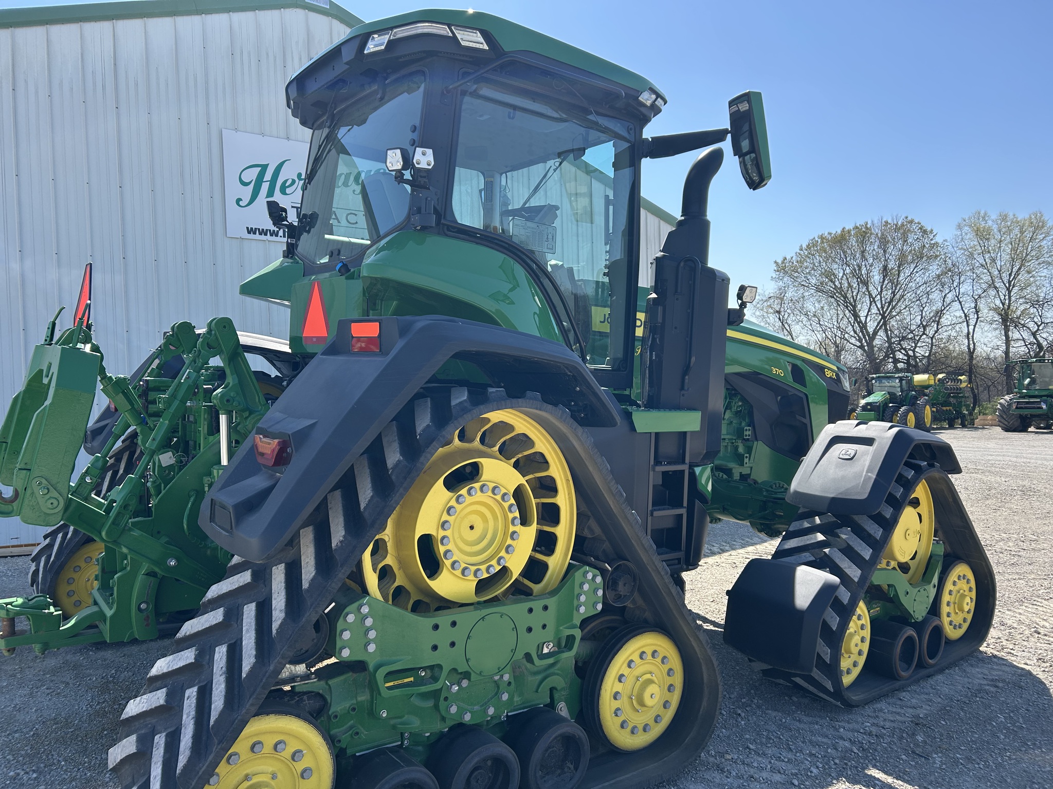  2023 John Deere 8RX 370 at Heritage Tractor in Atchison, KS