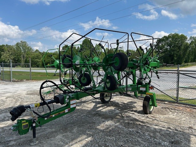 2023 Frontier TD3427 Image 1