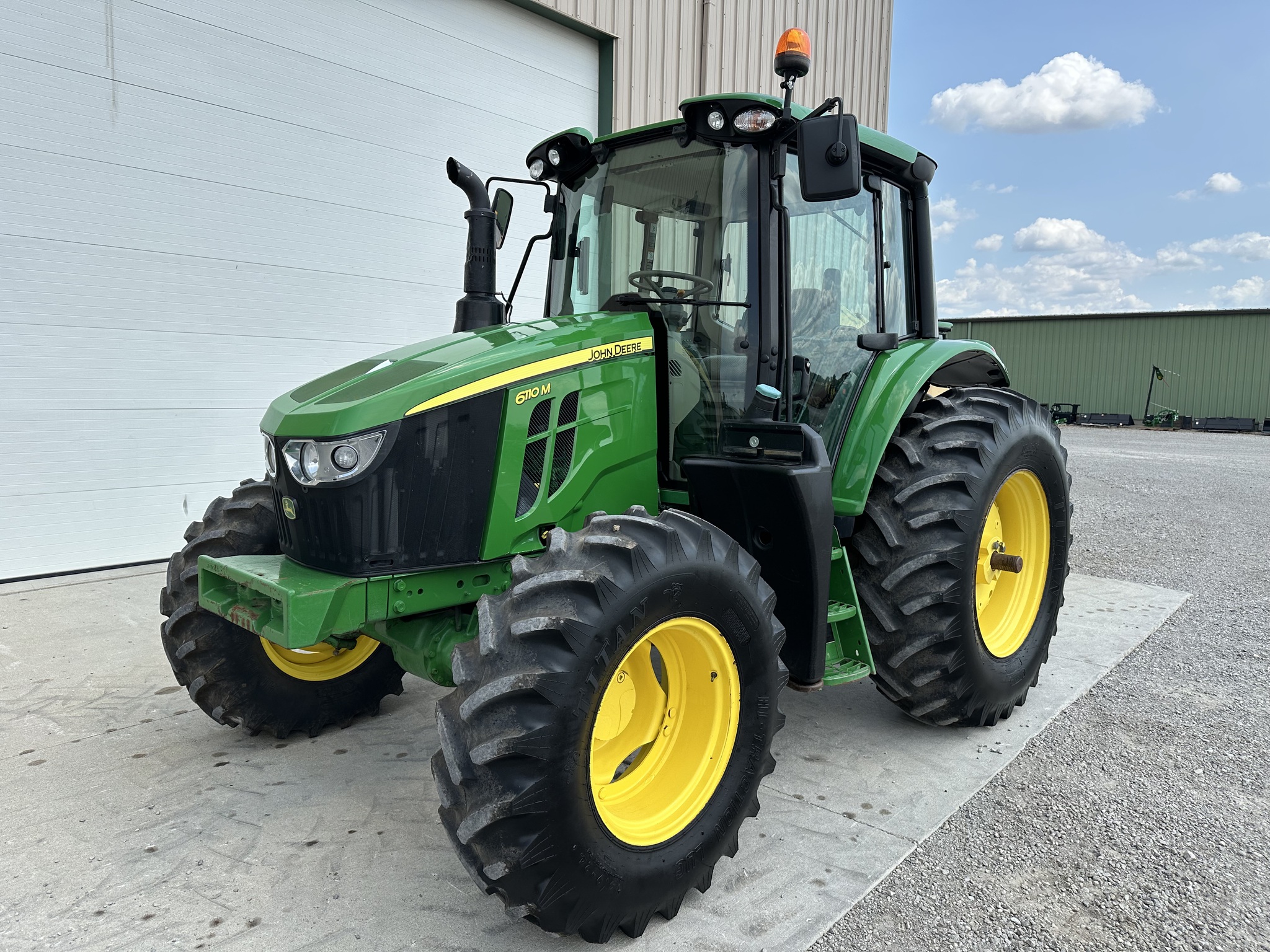 2021 John Deere 6110M Image 1