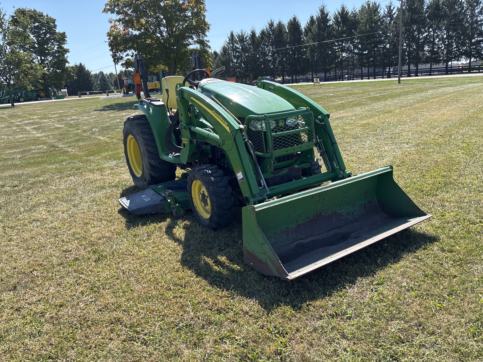 Used 2008 John Deere 3720 Compact Utility Tractors at Koenig Equipment in Urbana, OH - PhotoXL3