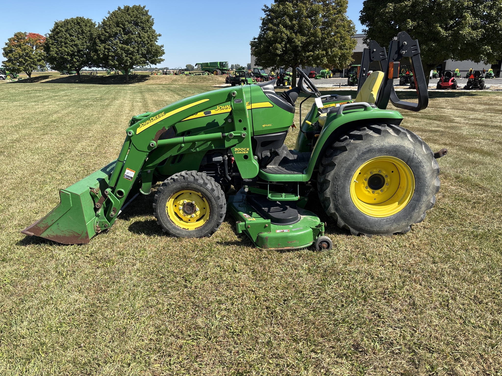 Used 2008 John Deere 3720 Compact Utility Tractors at Koenig Equipment in Urbana, OH - PhotoXL0