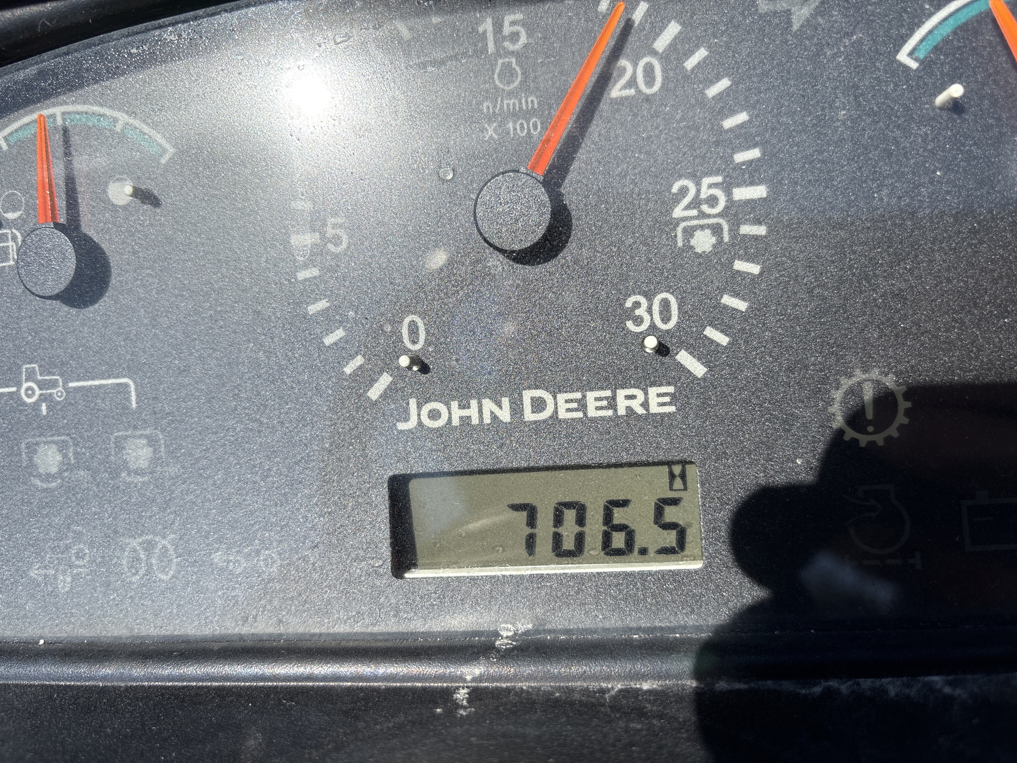 Used 2008 John Deere 3720 Compact Utility Tractors at Koenig Equipment in Urbana, OH - PhotoXL14