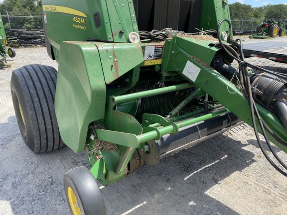 2017 John Deere 450M Photo 3