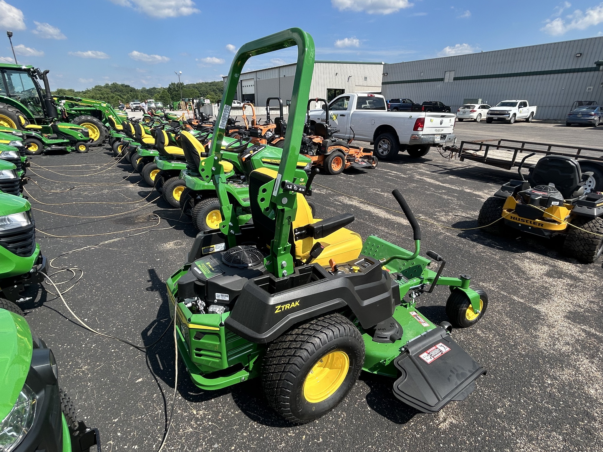 2025 John Deere Z530M Image 4