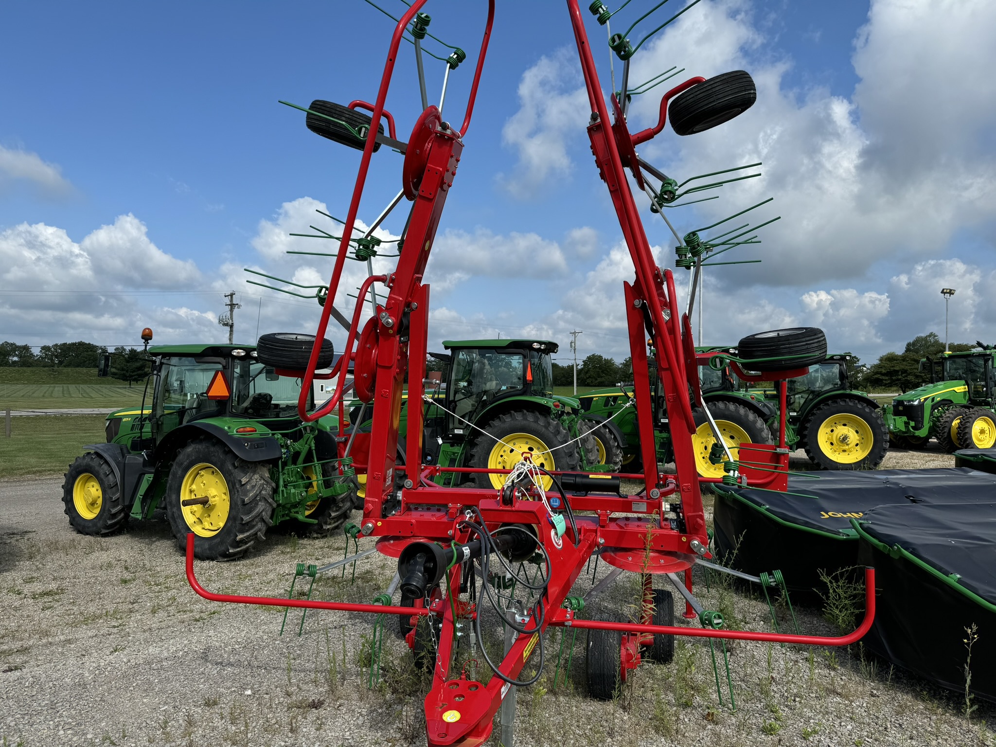 Used 2022 Enorossi G6V 740PTH Tedders at Koenig Equipment in Greensburg, IN - PhotoXL1