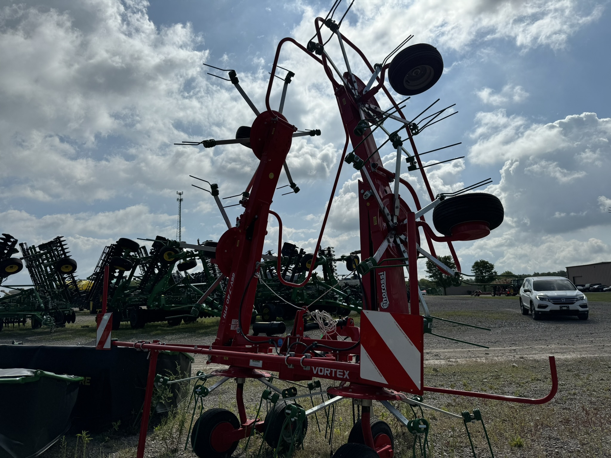 Used 2022 Enorossi G6V 740PTH Tedders at Koenig Equipment in Greensburg, IN - PhotoXL2