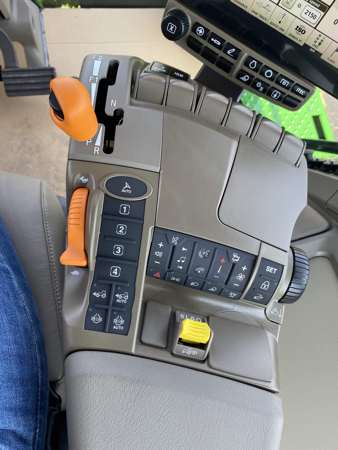 2024 John Deere 8R 310 Image 22