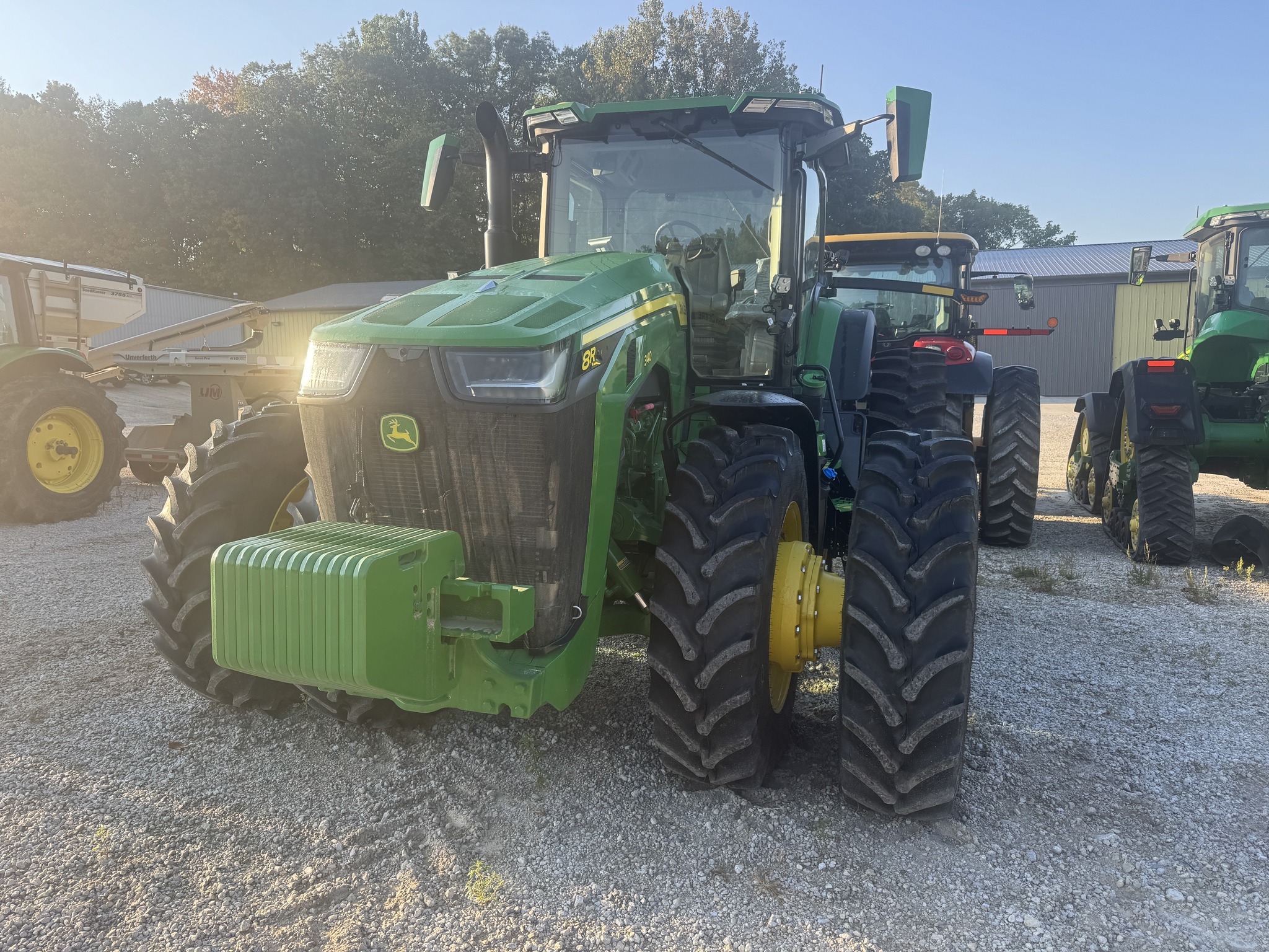 2024 John Deere 8R 340 Image 1