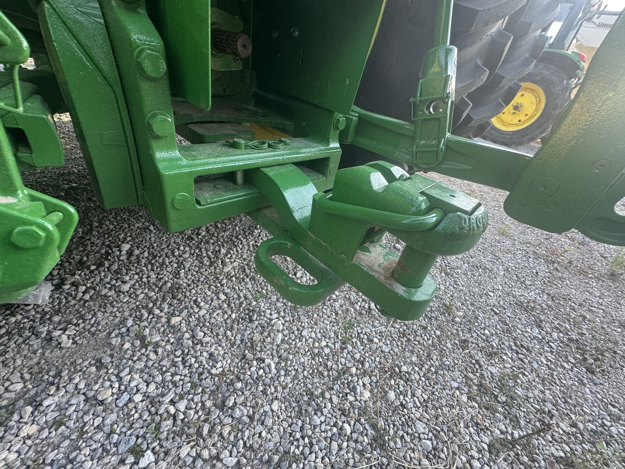 2024 John Deere 8R 340 Image 10