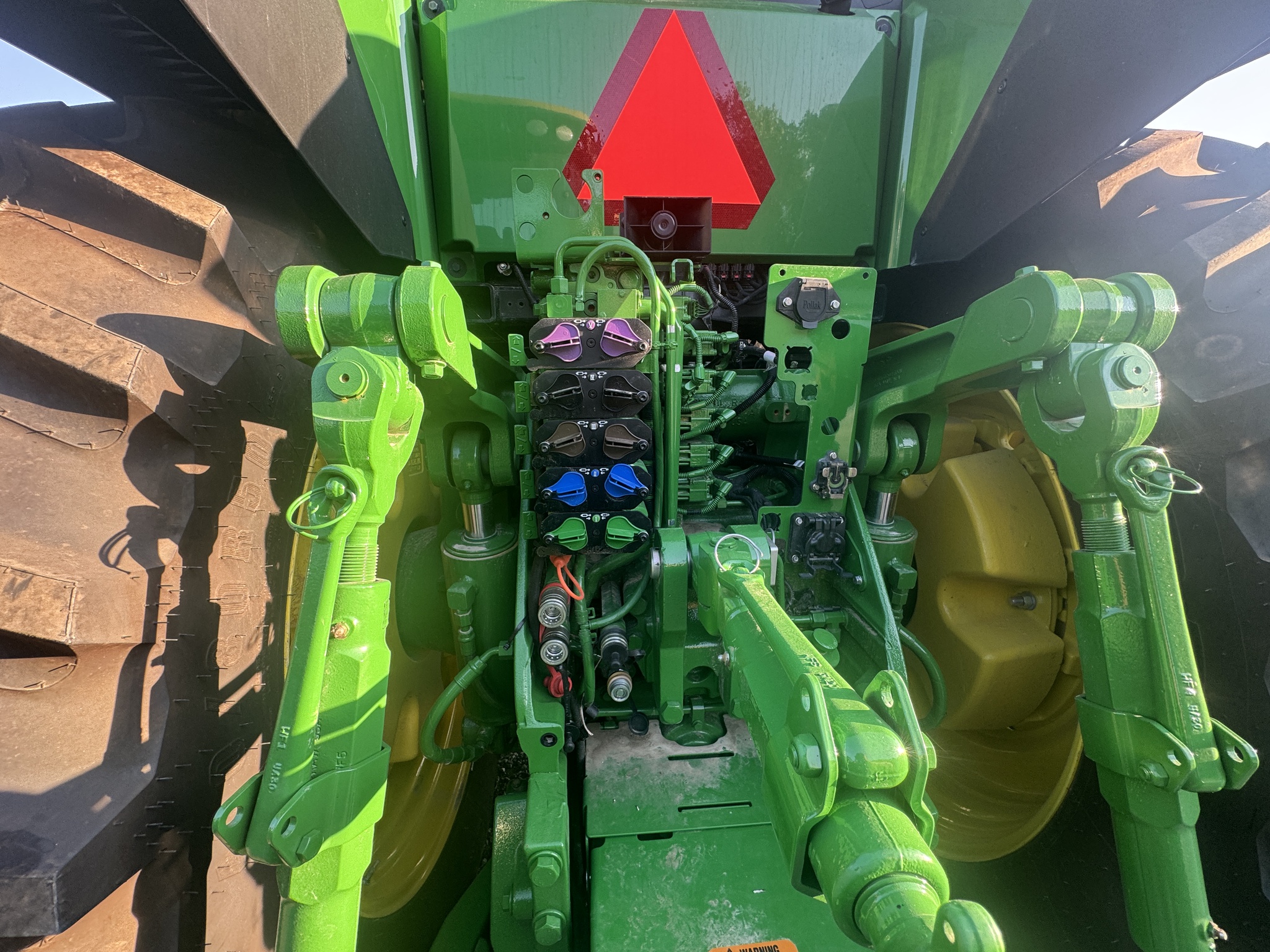2024 John Deere 8R 340 Image 11