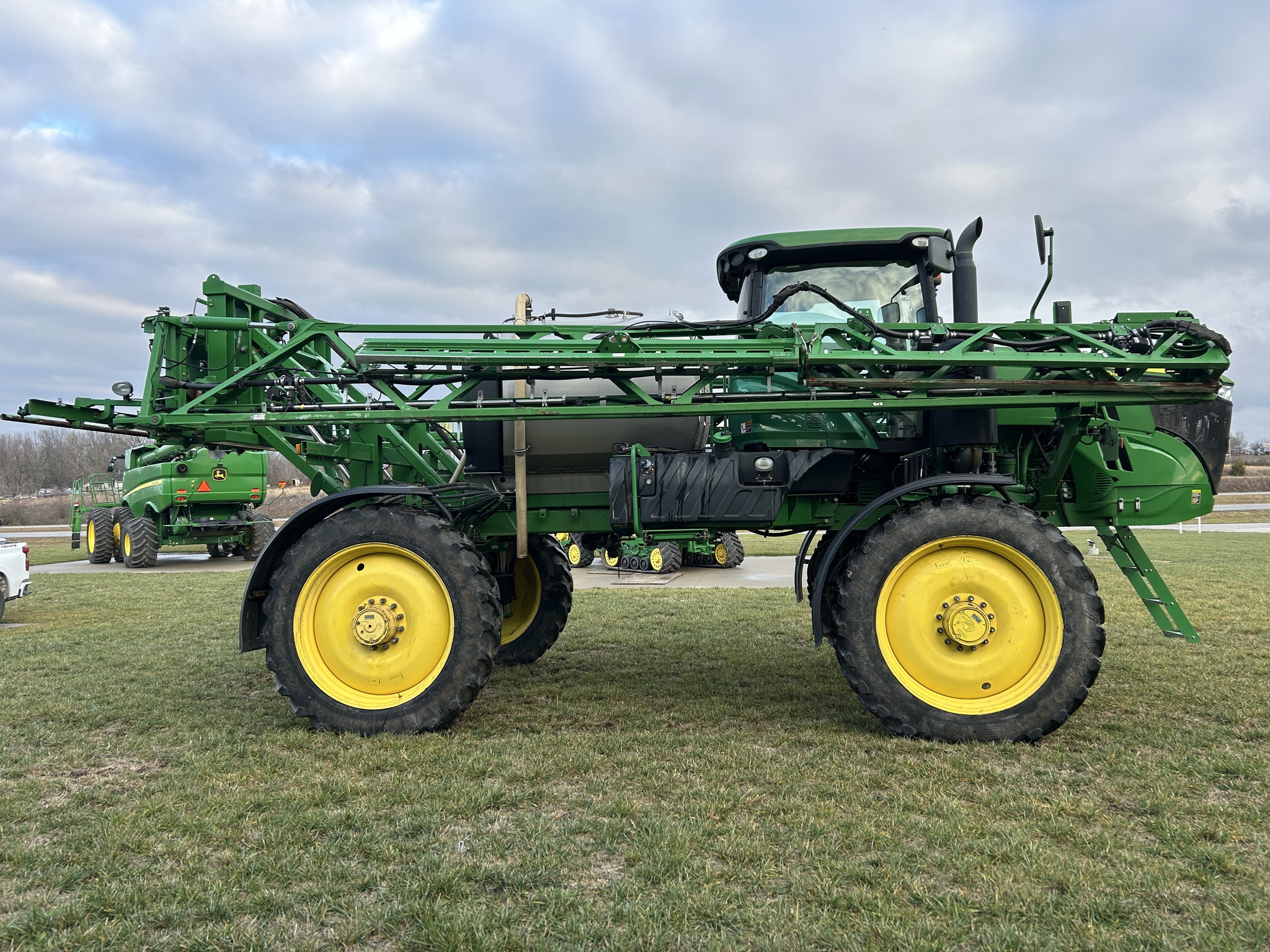  2015 John Deere R4038 at Heritage Tractor in Adrian, MO
