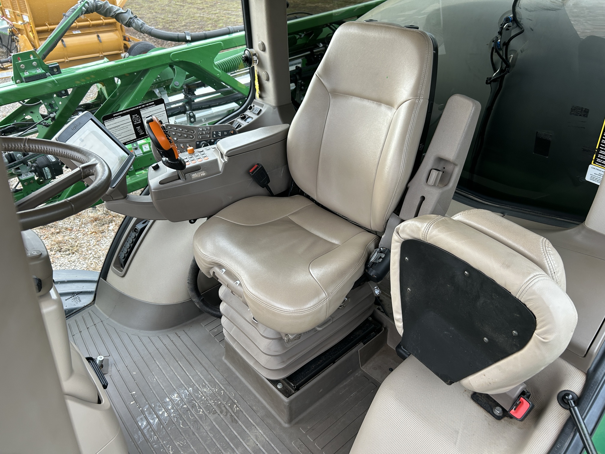  2015 John Deere R4038 at Heritage Tractor in Adrian, MO