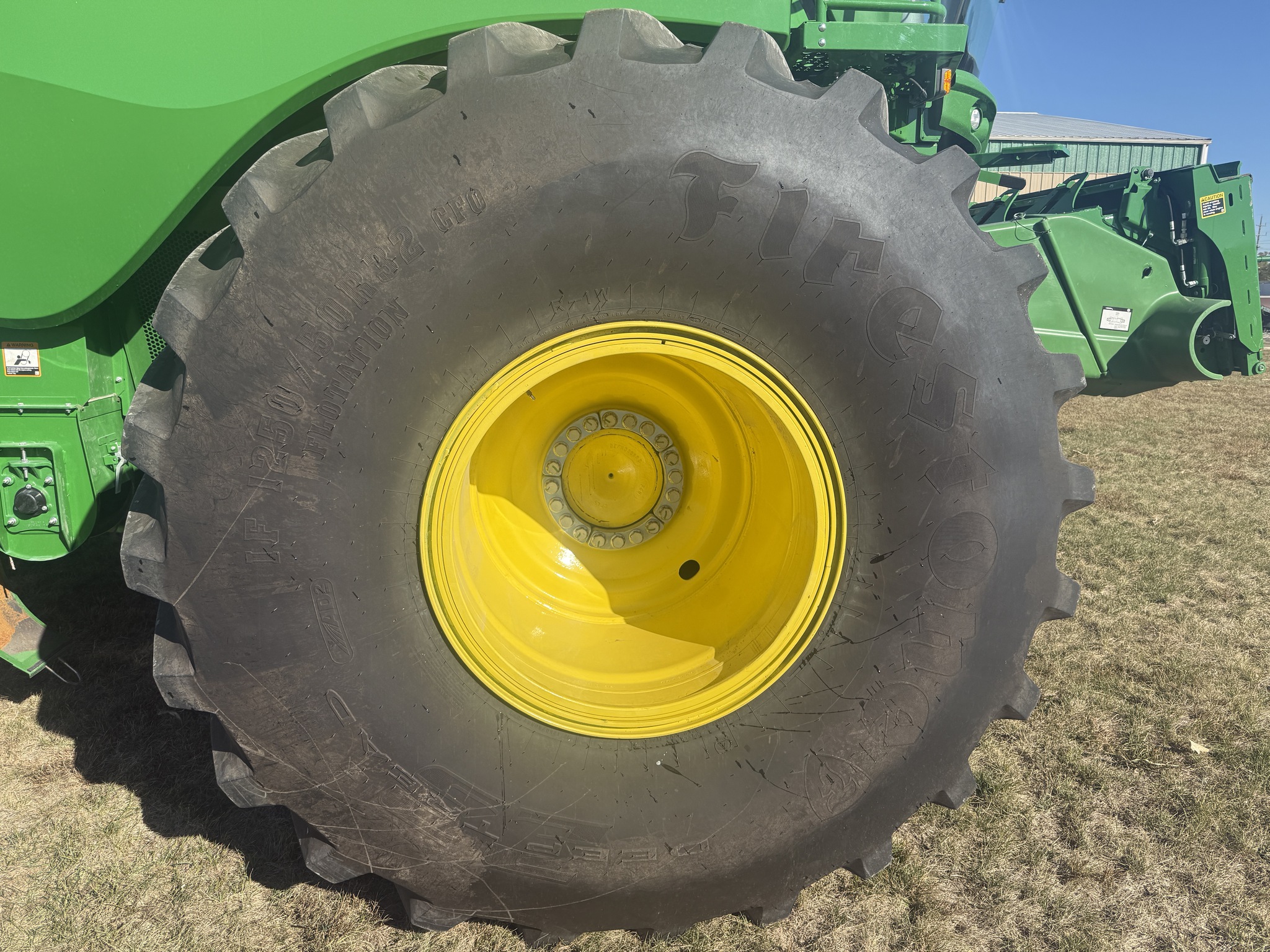 2024 John Deere S780 Image 15