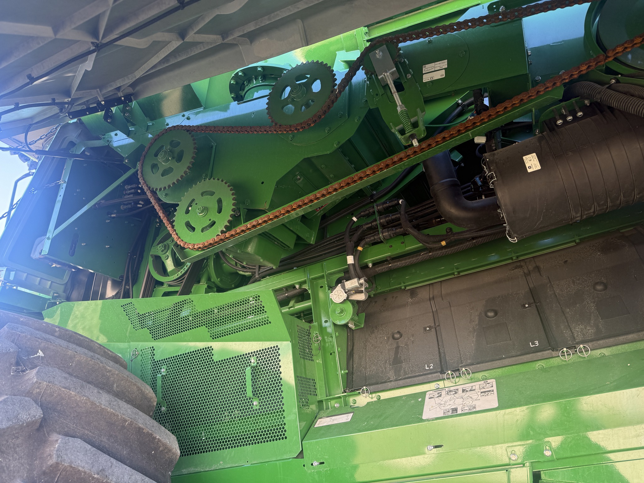 2024 John Deere S780 Image 11