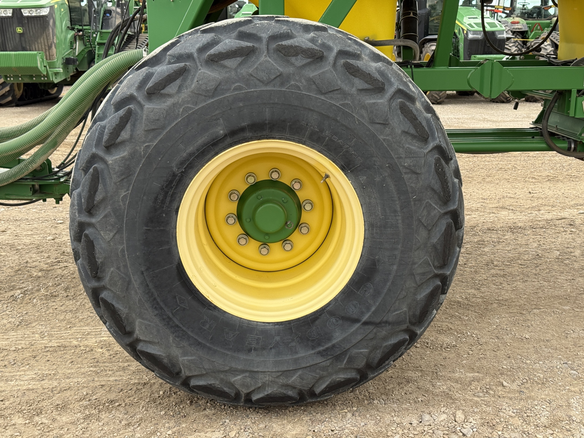 2010 John Deere 1910 Image 16