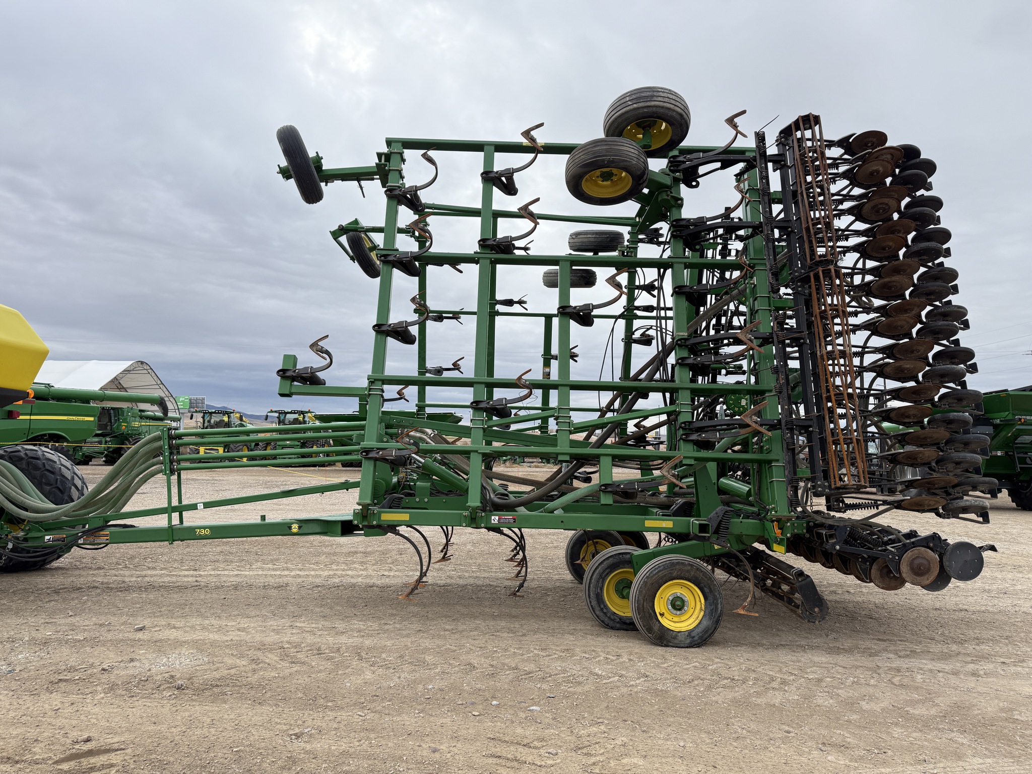 2010 John Deere 1910/730 Image 37