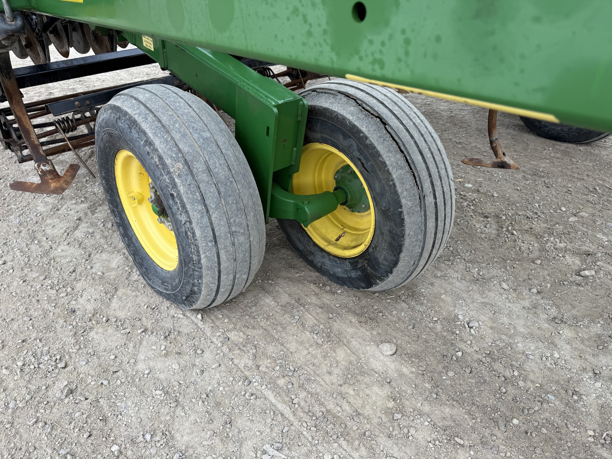 2010 John Deere 1910/730 Image 48