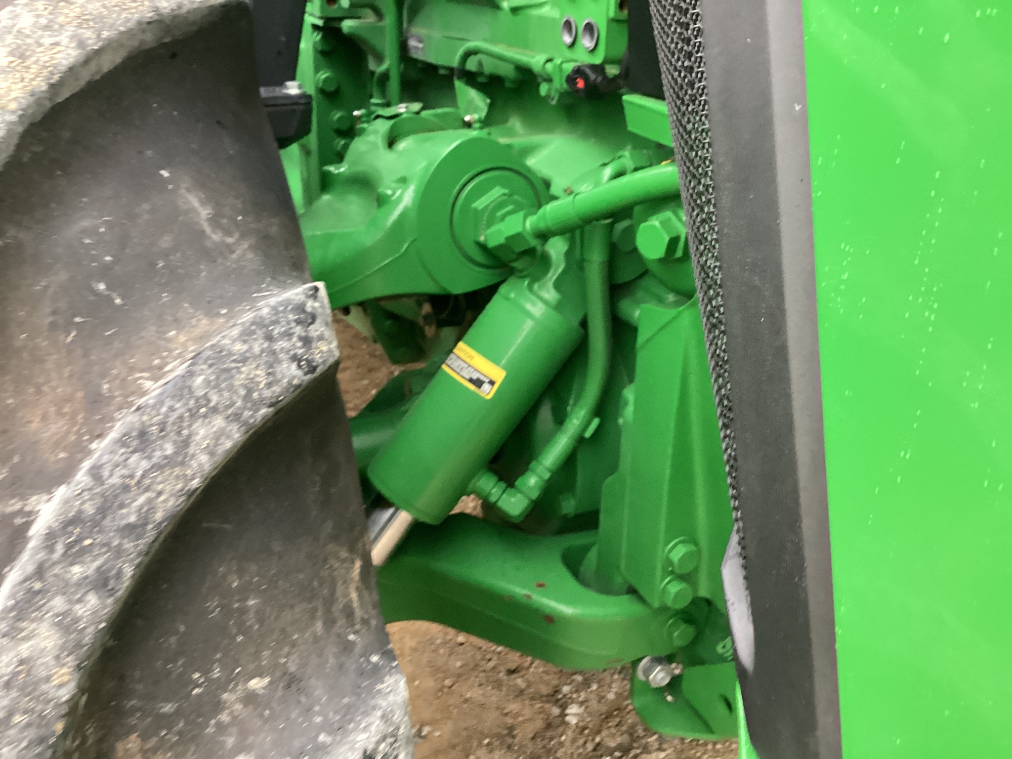 2024 John Deere 8R 310 Image 38