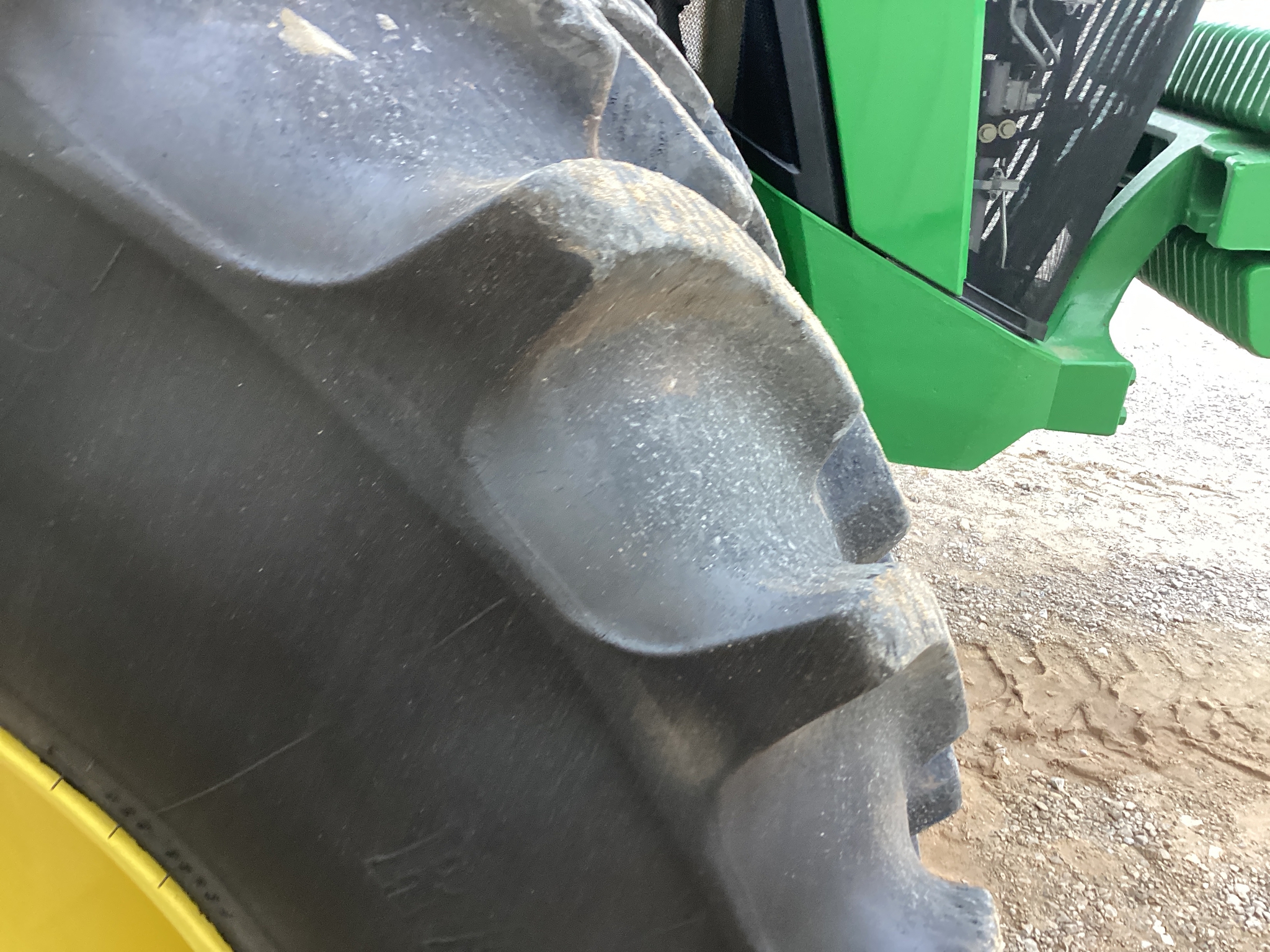 2024 John Deere 8R 310 Image 44