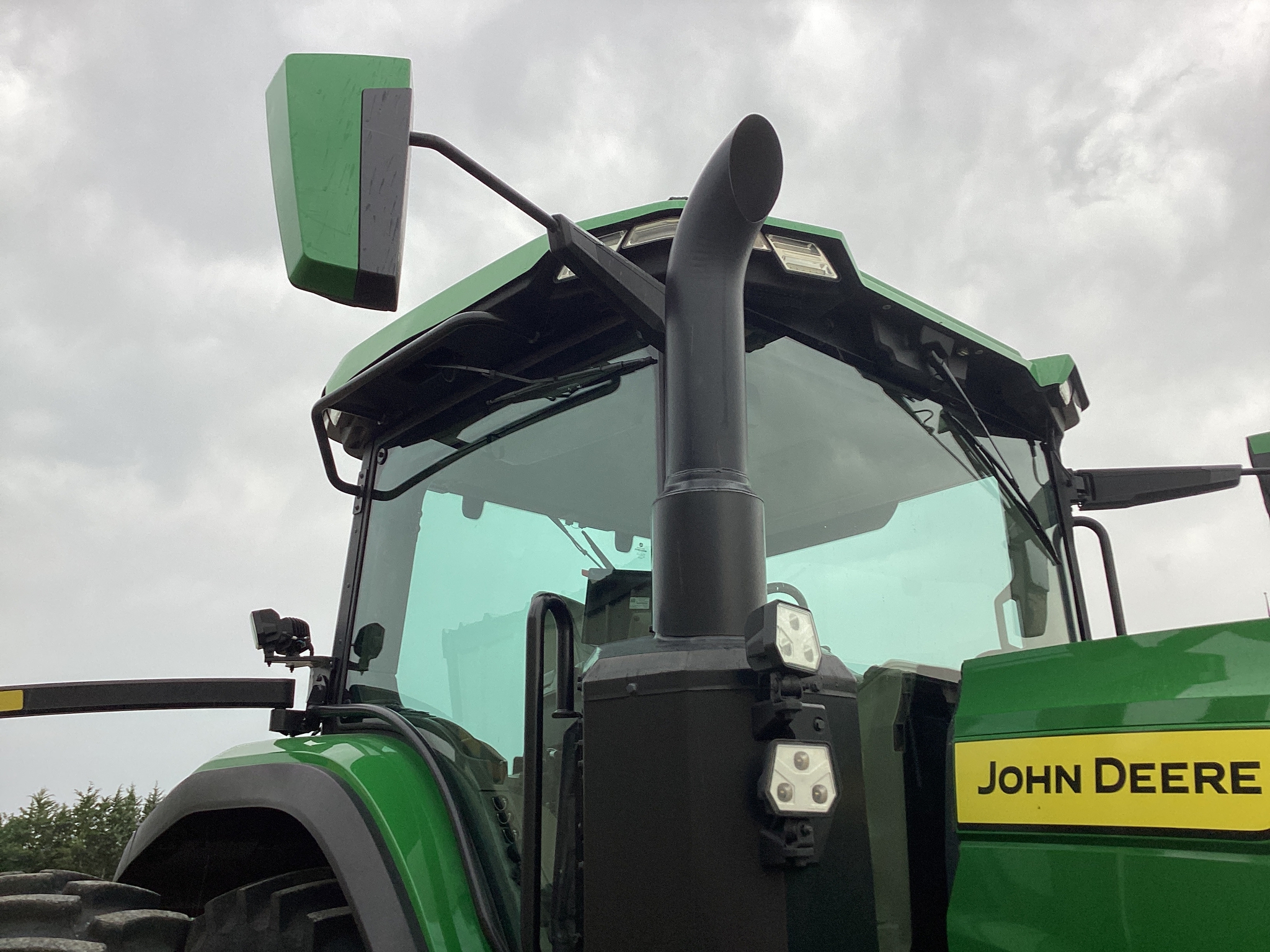 2024 John Deere 8R 310 Image 32