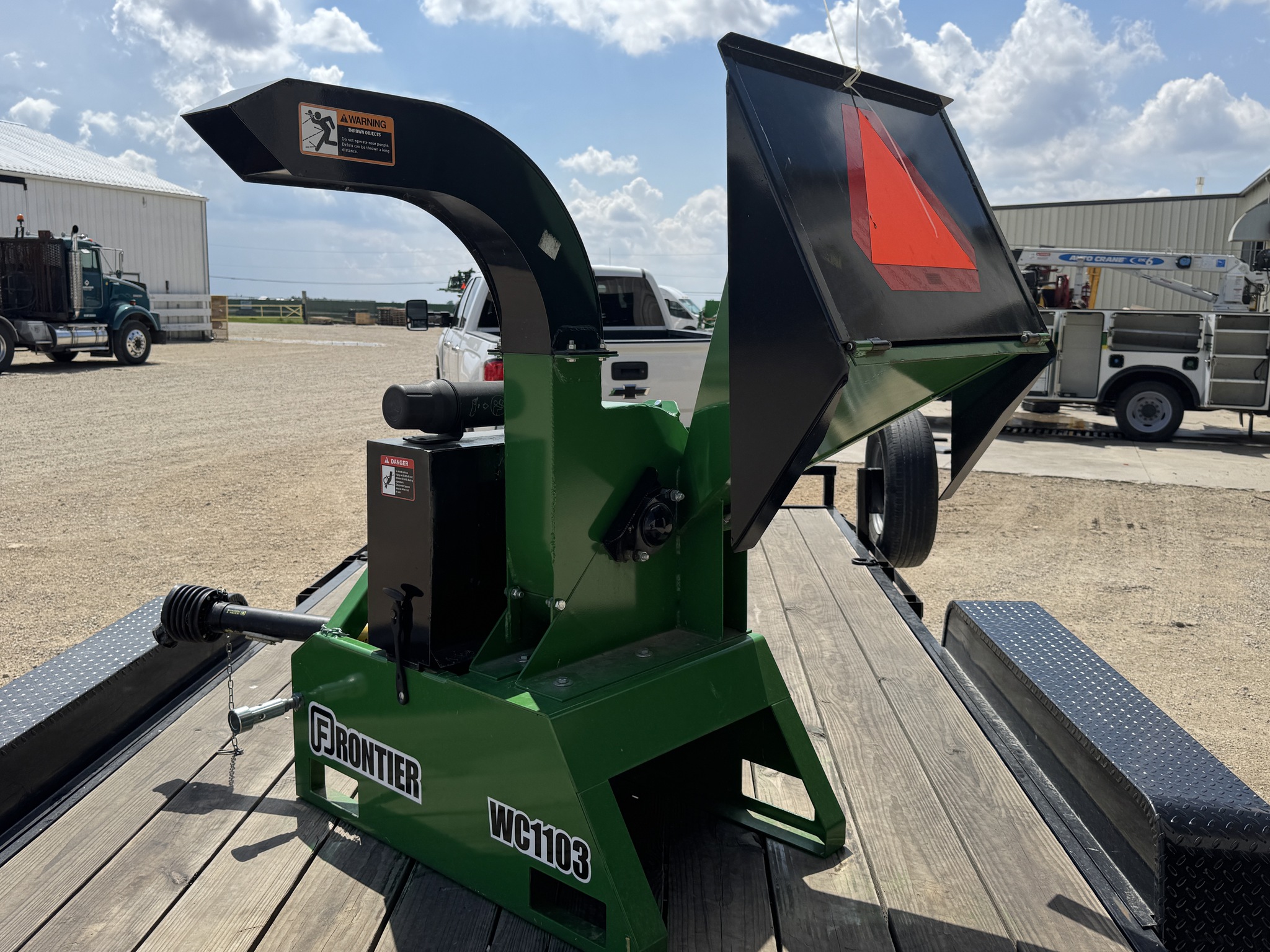  2017 Frontier WC1103 at Heritage Tractor in Mendota, IL