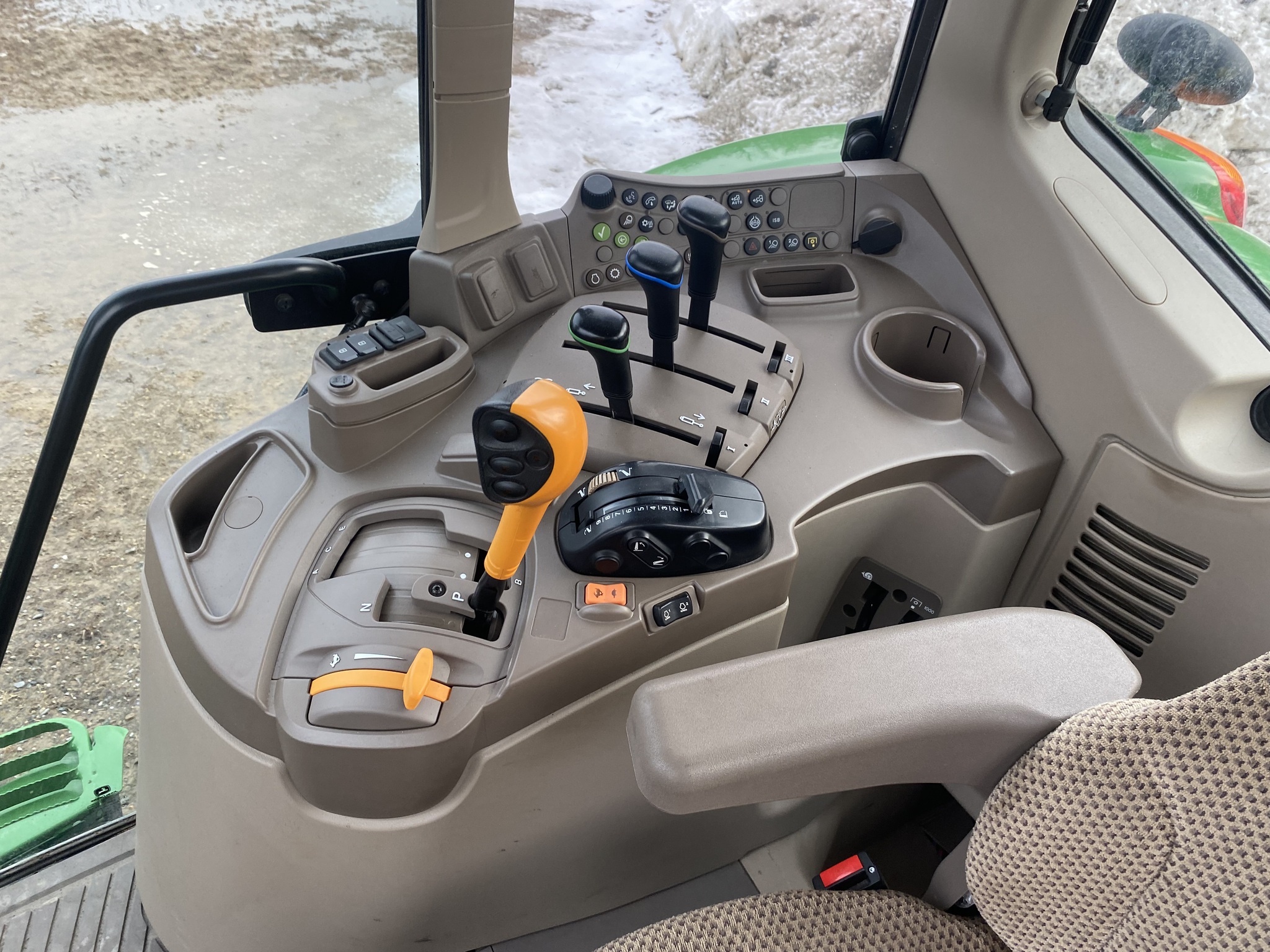 2024 John Deere 6155M Image 11