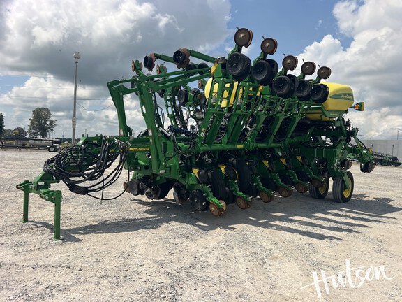 Photo of 2020 John Deere 1795