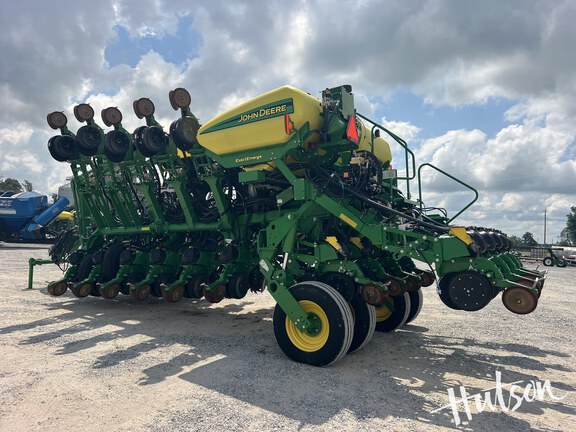 Photo of 2020 John Deere 1795